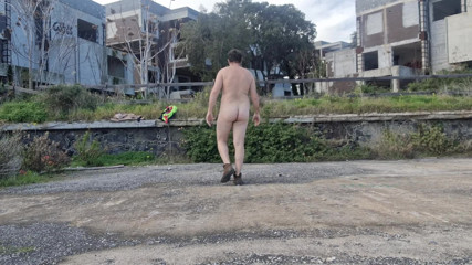 I'm all naked in my backyard