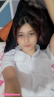 18-year-old College Girl Touches Her Vagina in Her Room