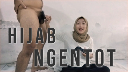 Hijab gamer malay pinay fuck with BF while play game