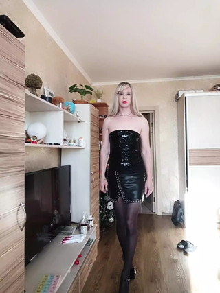 I take off my skirt and show my nipples