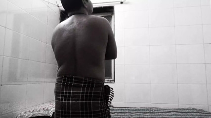 I am Fuck my self in the Bed i need someone who can fuck my ass harder faster