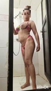 Bathroom squirting