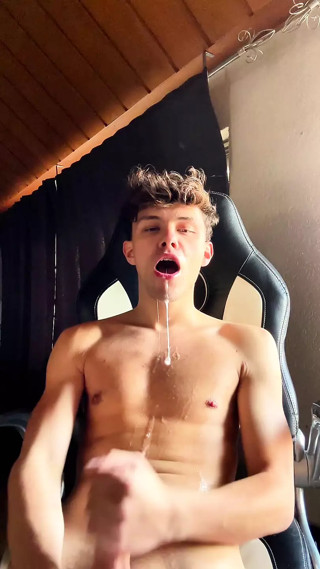 twink deepthroat loves alot of spit