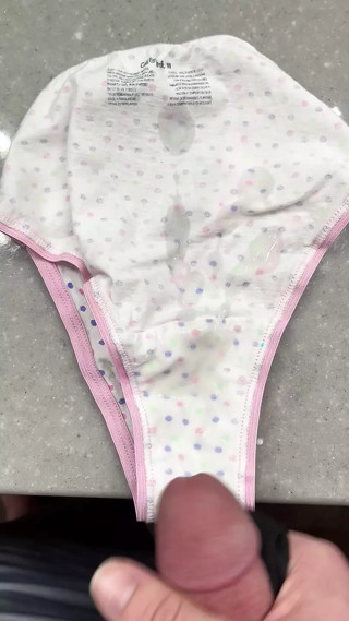 Cum in polka dot panties
