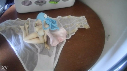 Cumming on Nefertari Vivi Figurine!