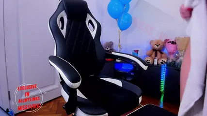 /beam/67a861fecc498f247e8289ef