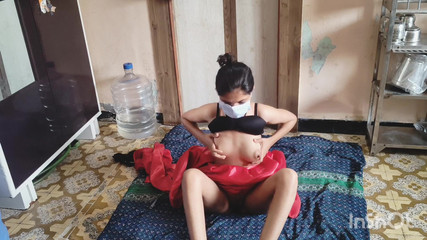 Desi bhabhi Shivani masturbating in red saree.