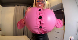 Drinking Water Makes My Breast Inflate!