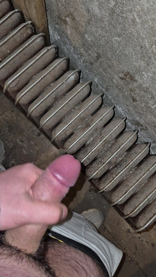 Bulgarian thick meaty cock cums on dirty stove in basement