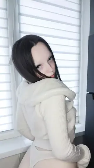 /beam/67a86323cc498f247e90d4d2