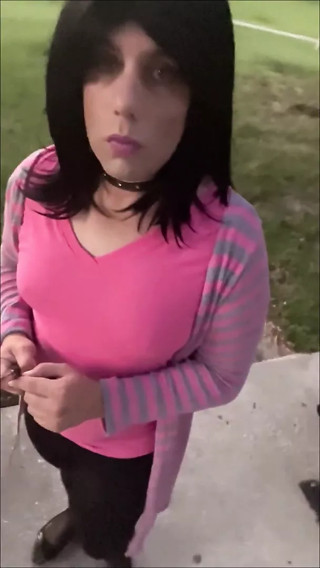 sexy in the park thumbnail