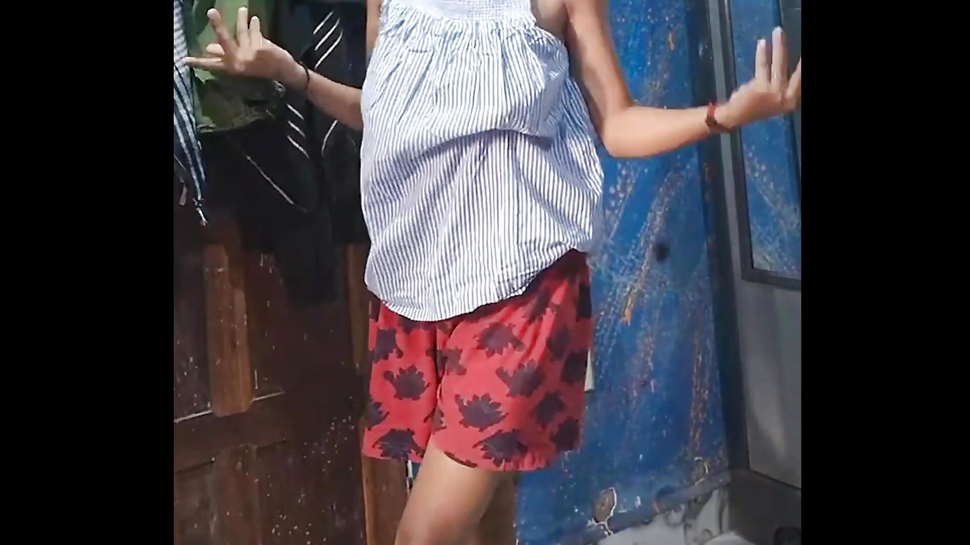 Hot Bengali Village Wife Fucking Hard In Home, Blouse remove boob show