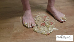 ULTRA FOOD CRUSHING - Crunchy snacks & sweets extremely crushed!