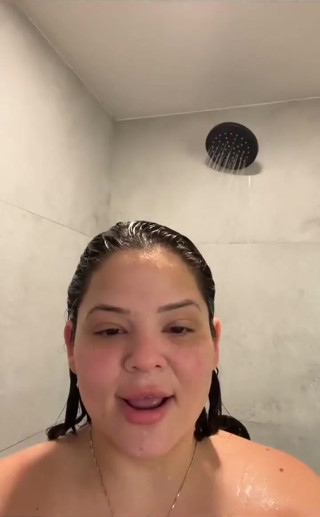 Live Stream with Dani Valentina