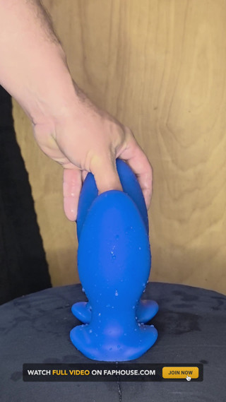 How I Stretch My Asshole for Fisting