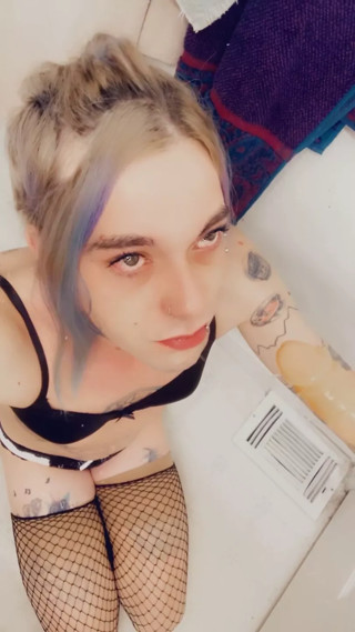 Pro Deepthroat Lingerie Slut
