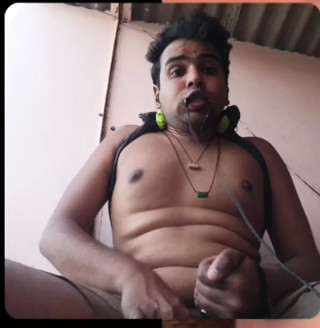 At watching hard fucking Threesome video I masterbate myself until my liquid came