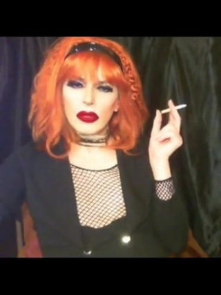 Miss-Fg Redhead Smoke Whore