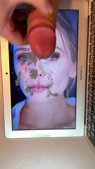 Elizabeth Olsen Facial Cum Tribute