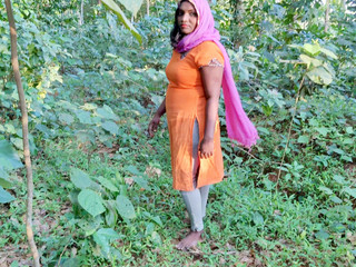 Desi wife Fucking In Out Side With Young Boy Friend &amp, Mood Sex