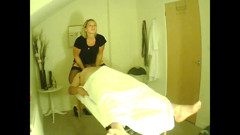 Facesitting Massage