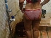 Indian bhabhi loves getting fucked in shower sex