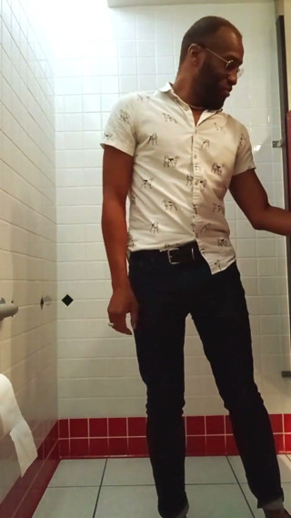 Quick Piss Vid in Red Jock!