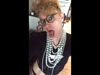 Sissy Bitch thumbnail