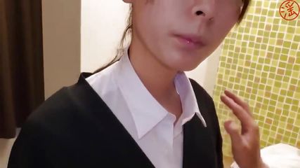 Shy Japanese babe gets horny in the hotel