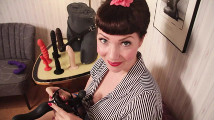 Aunt Svetik fucks her ass.I'm in the city of sin and vice.
