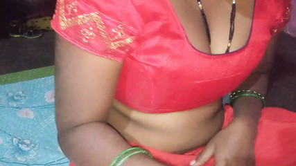 Indian desi wife gets fucked by her husband night&#039;sex