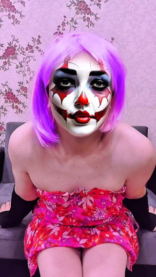 Sexy Clown Couture: Hot Lingerie &amp; Cute Makeup