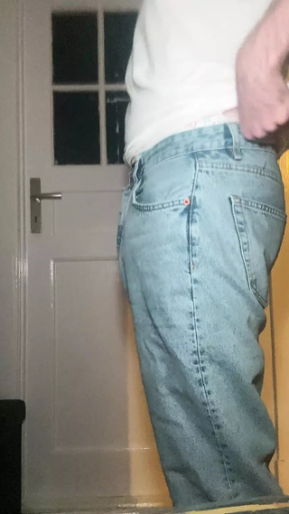 Big diaper under pants