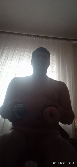It's my sex toys. I'm masturbation.