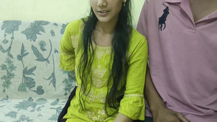 Hotttest Indian Couple Sex at Home Video in Hindi