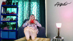 Longing for Soles -lady Angela Nakes You Sniff Her Feet