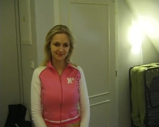 I'm Dana, a Blonde Camgirl with a Shaved Pussy and Today I