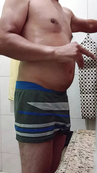 mature alber takes off his clothes showing his 14 cm dick and jerks off until he comes