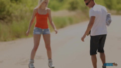 Its a Very Romantic Outdoor Date but That Skillful Ass Licking Belongs in a Hotel
