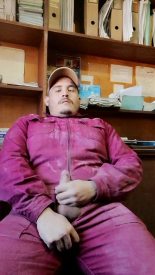 hot worker relaxes in the office