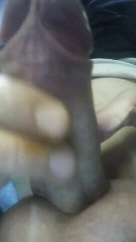 a friend gives me his dick to smoke and swallow his cum
