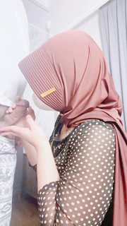 Amateur couple blowing their girlfriend's cock