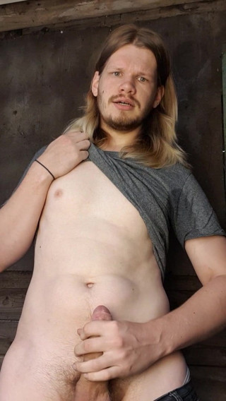 Hung Dutch gay shoots his load.