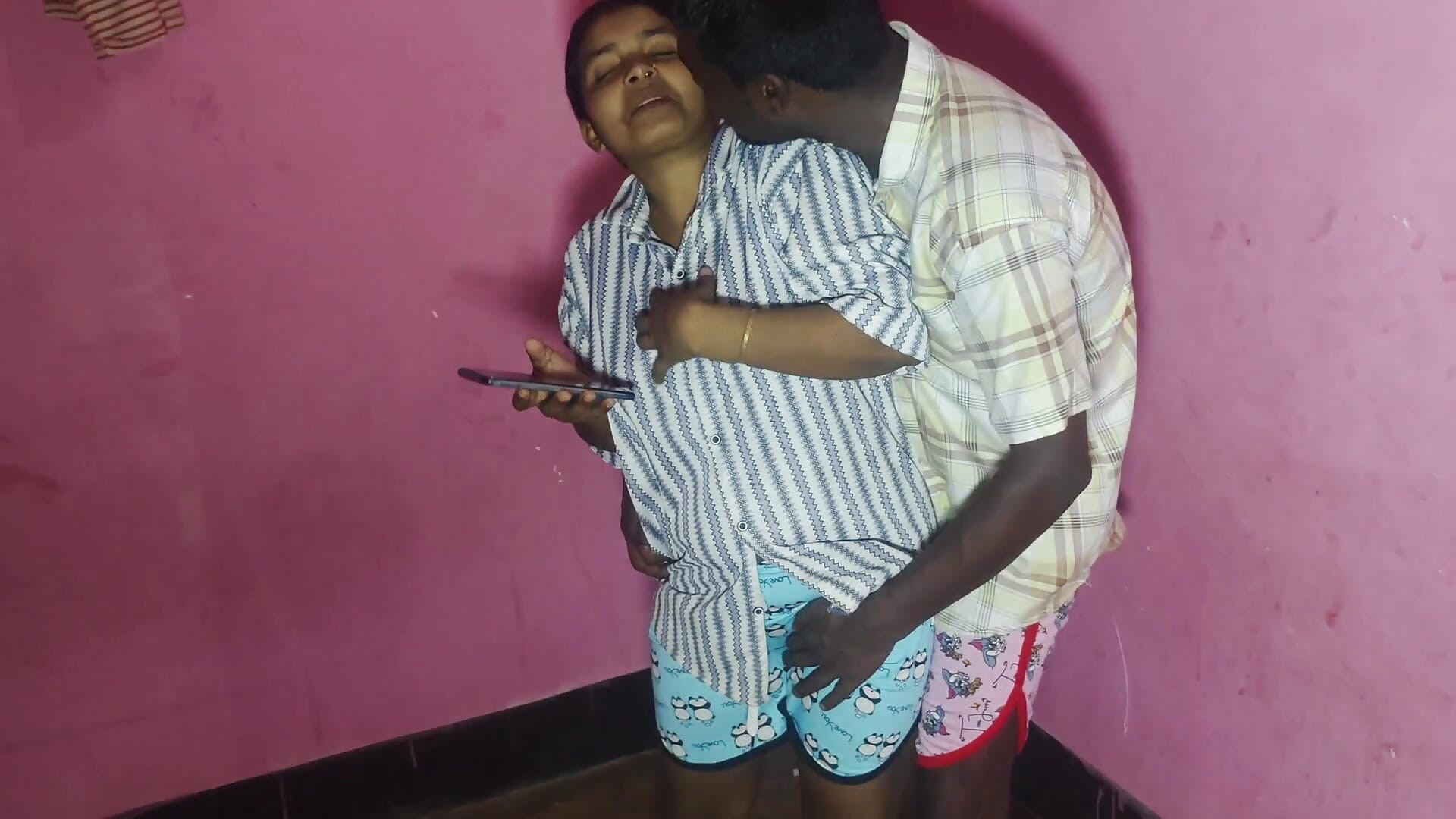 hot girls sex in home