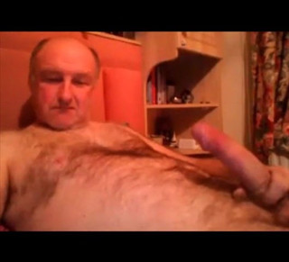 Hairy daddy big cock 250720