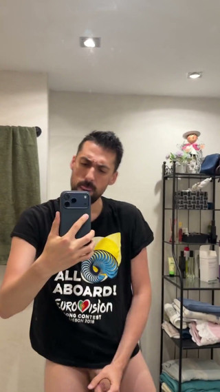 Hot Stepdaddy Jerking off Like Crazy in Public Bathroom