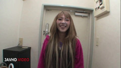 Titillating Bathroom Encounter with Saki Oshiro's Tempting Blowjob Skills