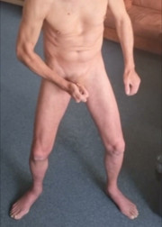 Muscular Hot Guy Masturbates