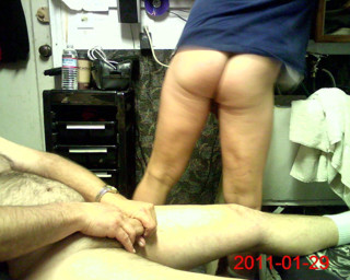 please fuck me! eat me! suck me!