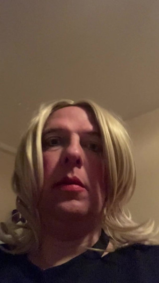 dumb cunt being a little dumb